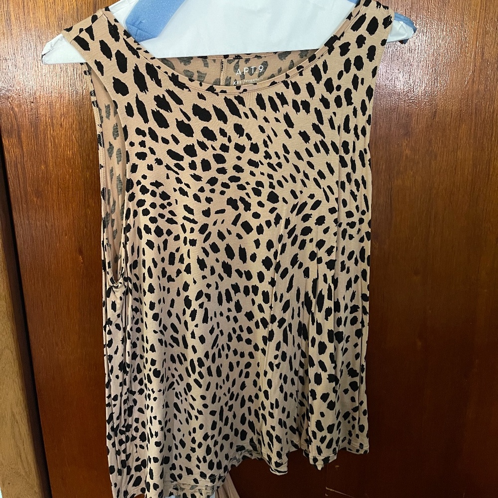 Apt 9 XXL women’s cheetah tank
